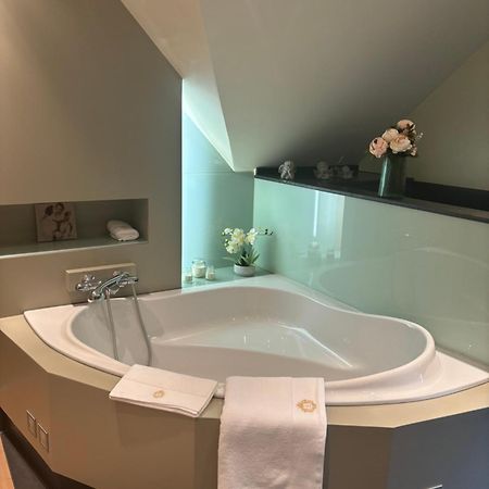 Sophia Rooms 14 Maasmechelen Exterior foto